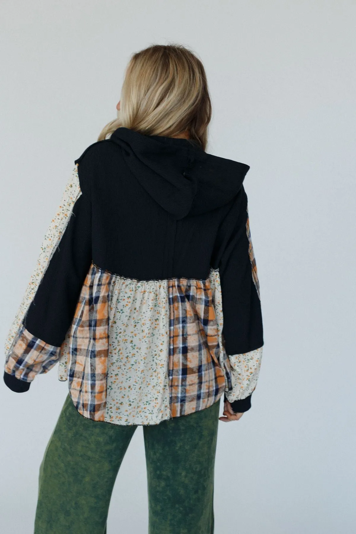 Blossom Check Jacket - Black