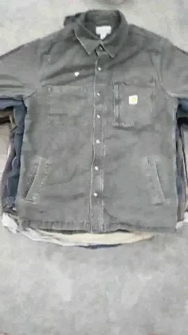 CR1426 Mix Vintage Carhartt Shirts
- 20 Pcs