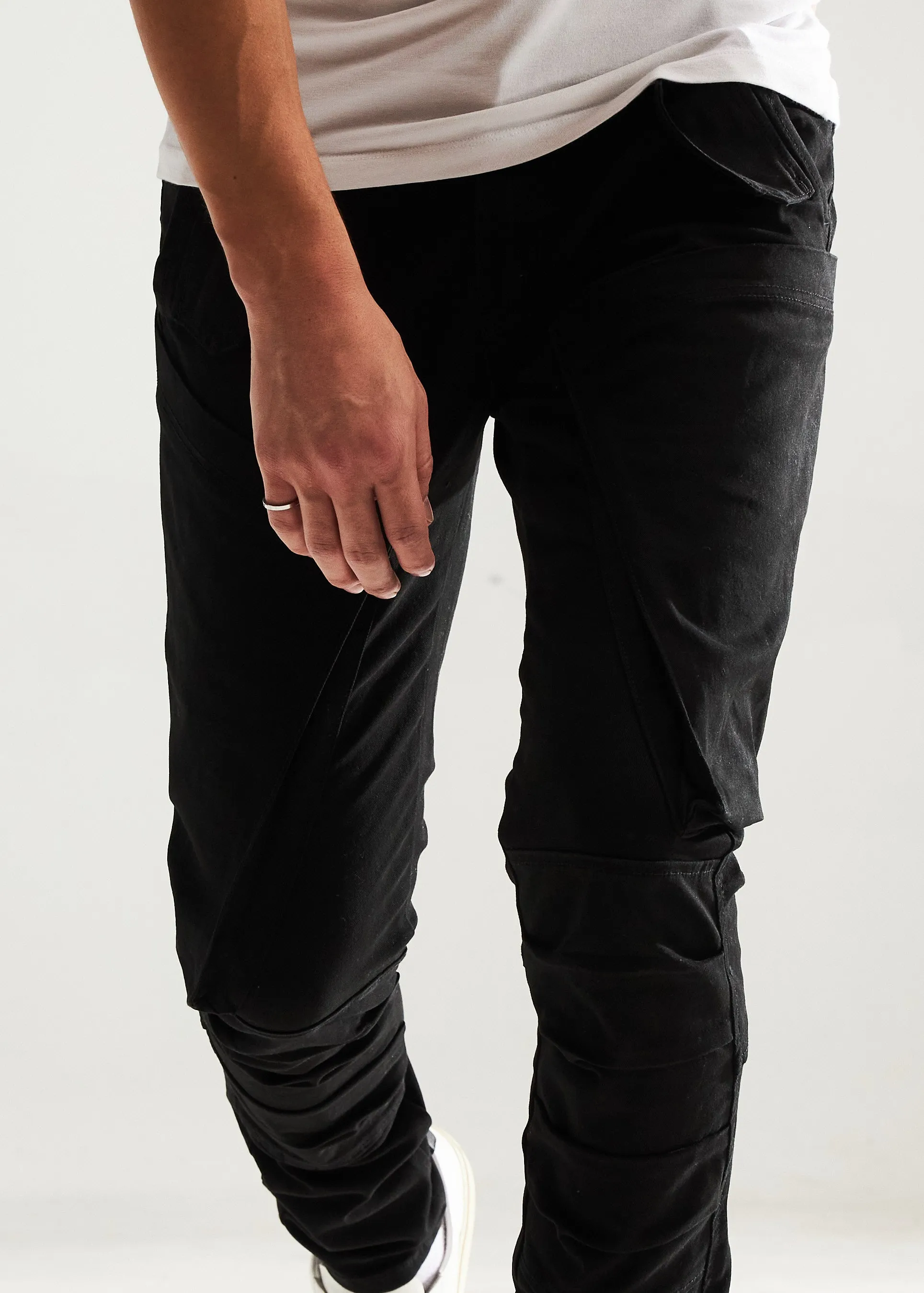 Freese Cargo (Black)