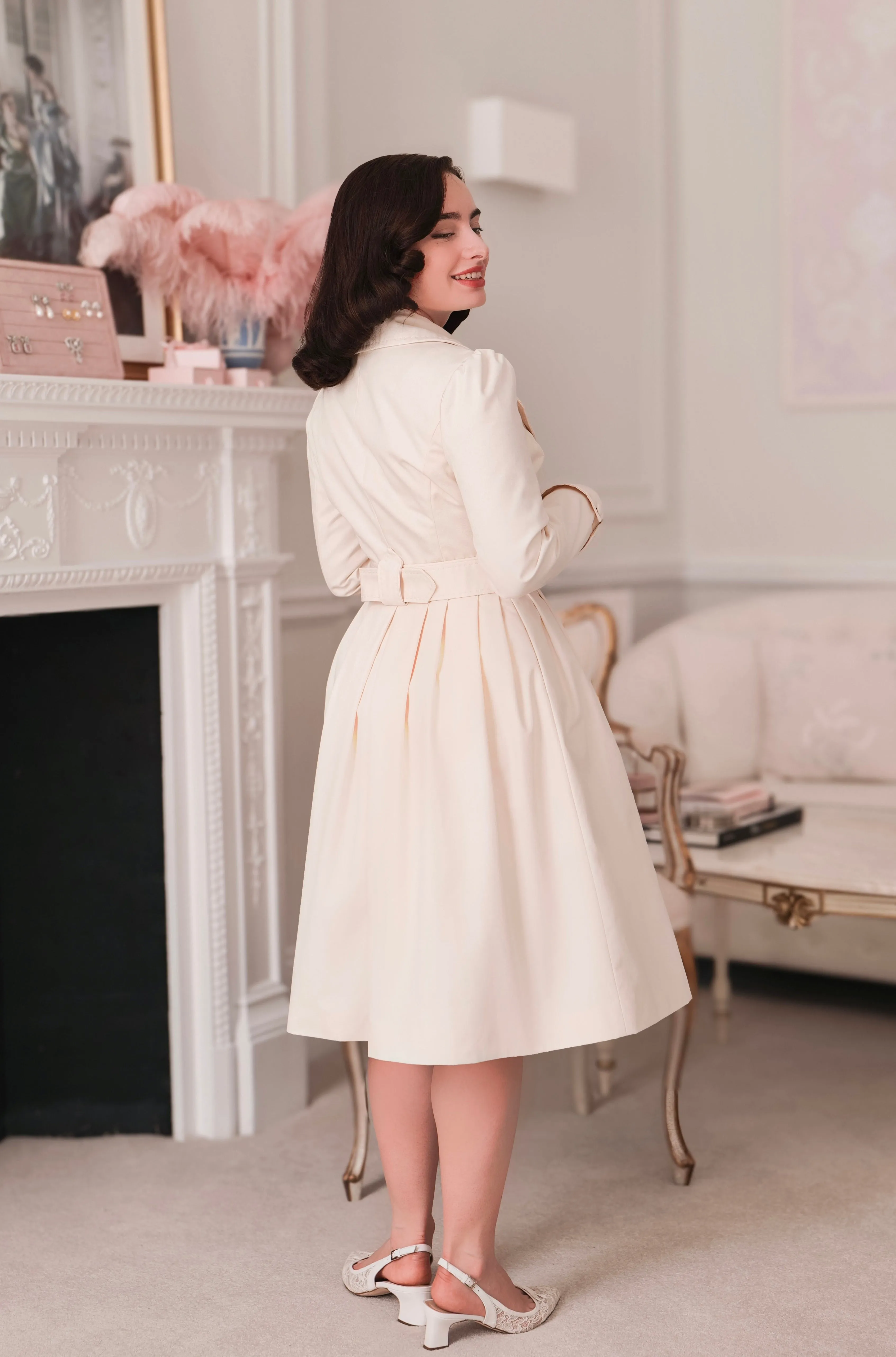 LIMITED EDITION 'Bergman' Cotton Gaberdine Dress Trench Coat in Crema