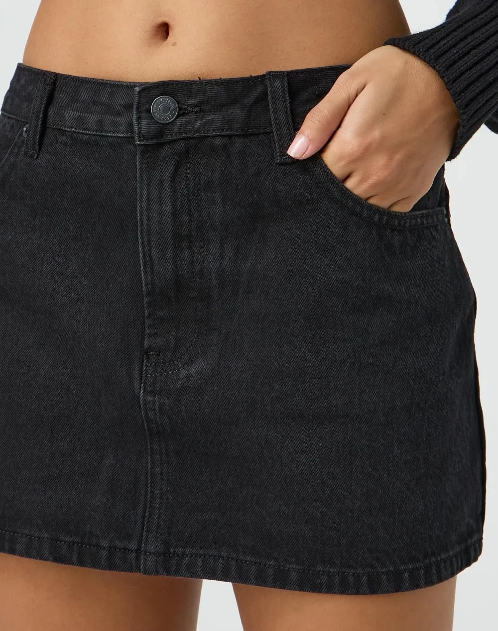 Luckinbaby Women Blue Denim Skirt Y2k Casual Low Waist Mini Jean Skirt Stretch Bodycon Low Rise Cargo Skirt with Pockets