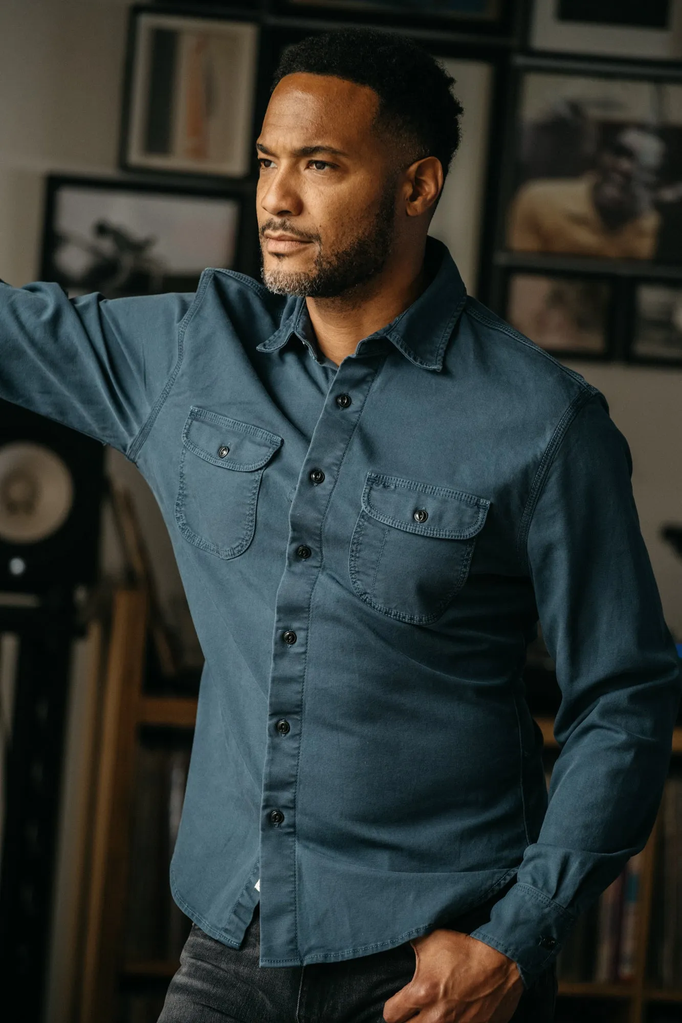 The Brace Stretch Oxford - Reactive Navy