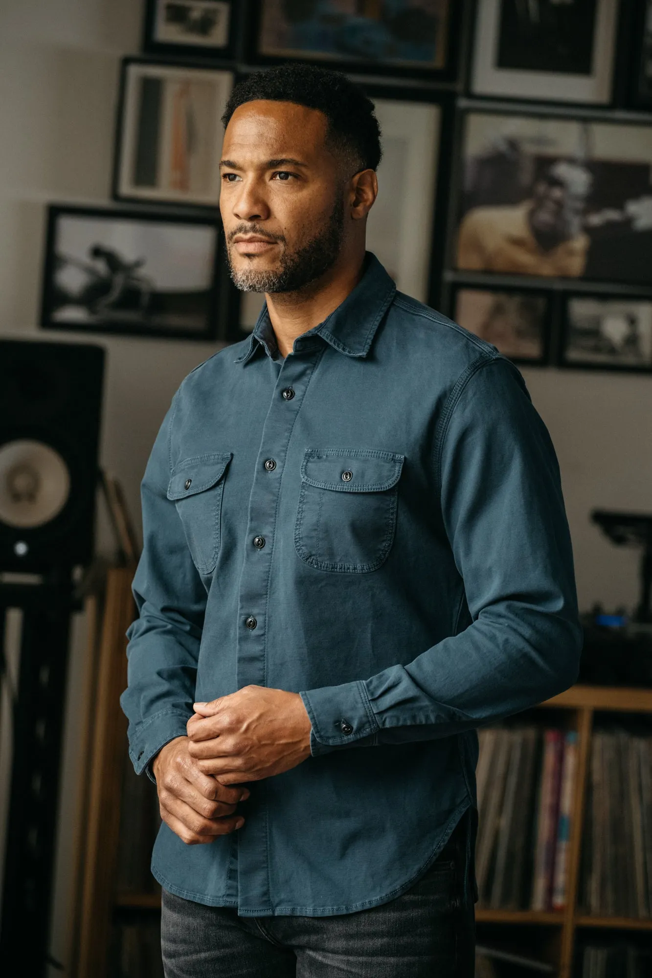 The Brace Stretch Oxford - Reactive Navy