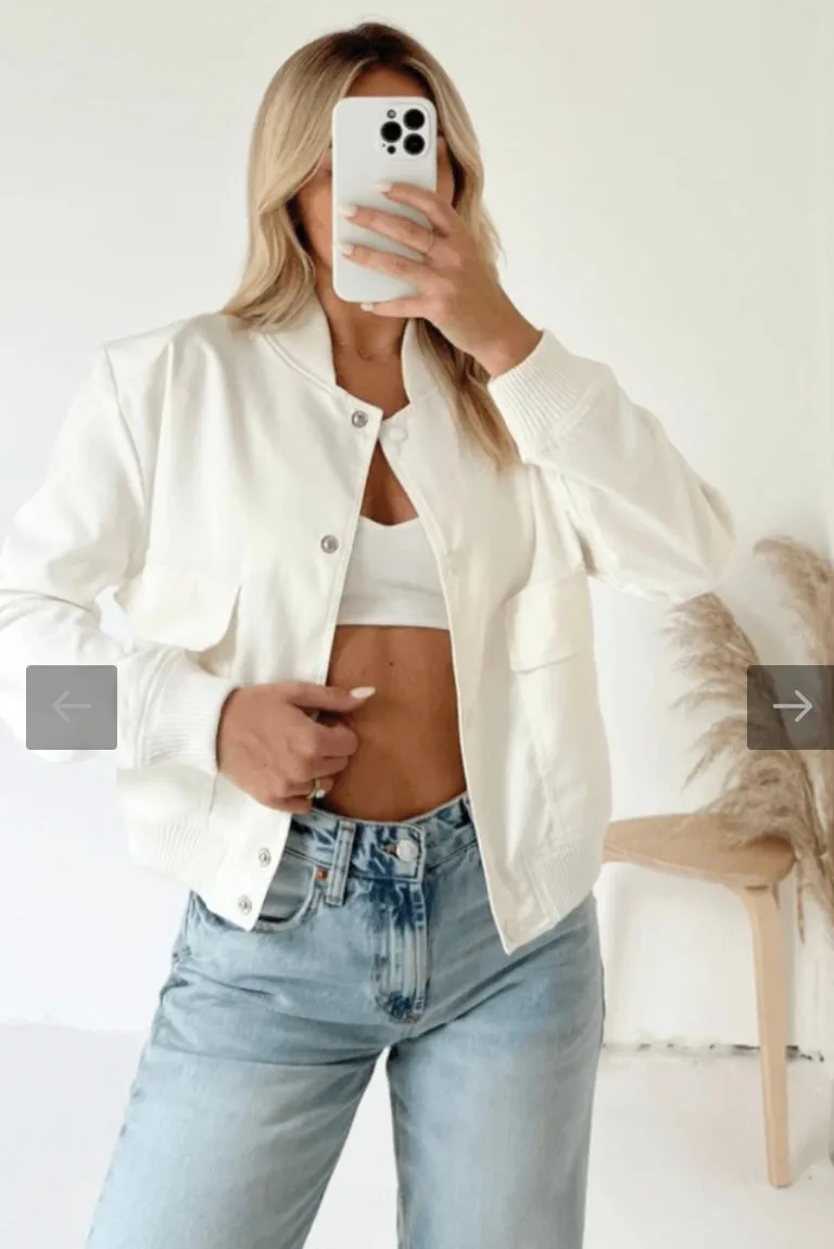 WHITE CROPPED LONG SLEEVE CARGO ZARA JACKET