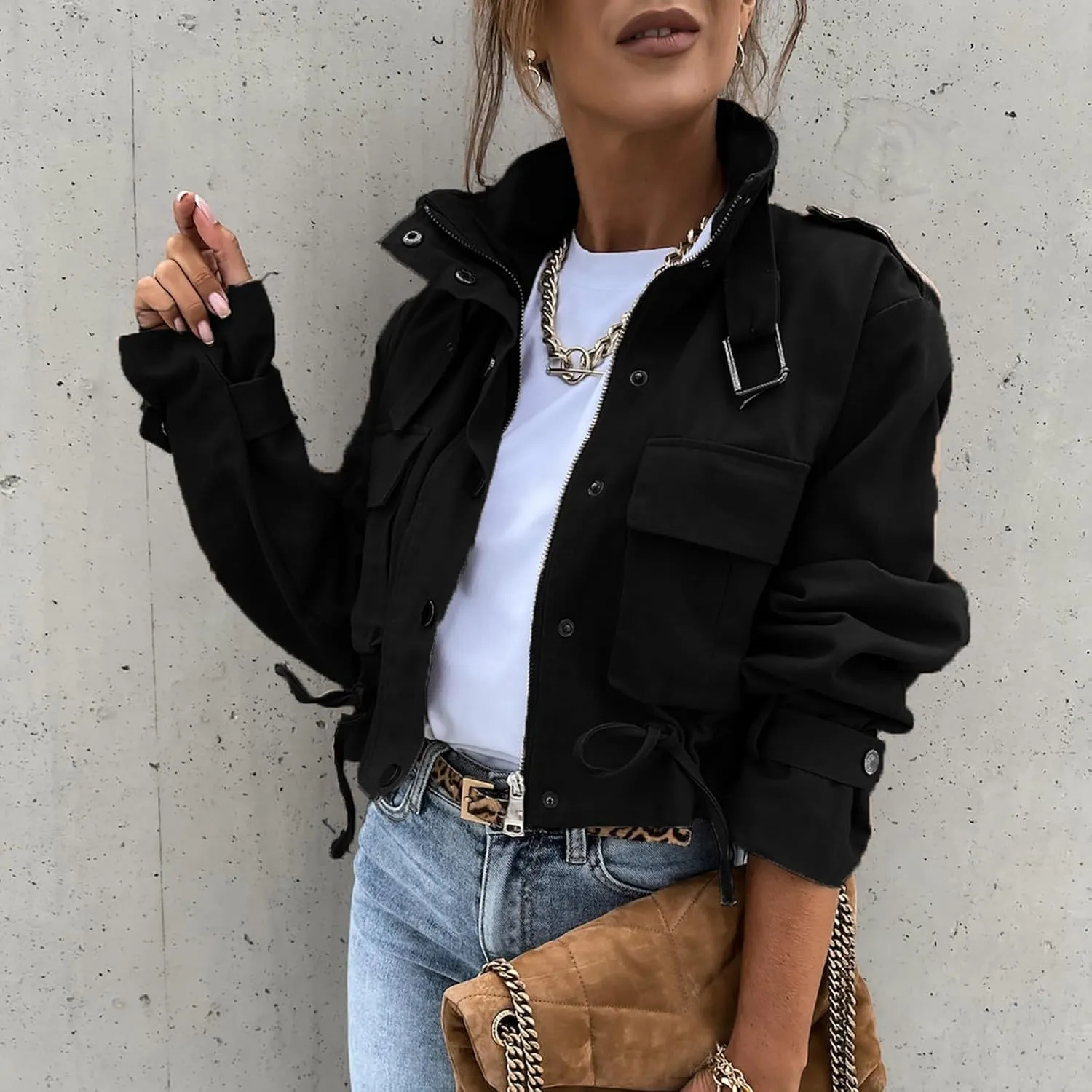 Women's Military Cropped Jackets 2024 Trendy Cropped Cargo Coats Button Down Lightweight Utility Anorak Coat Pockets